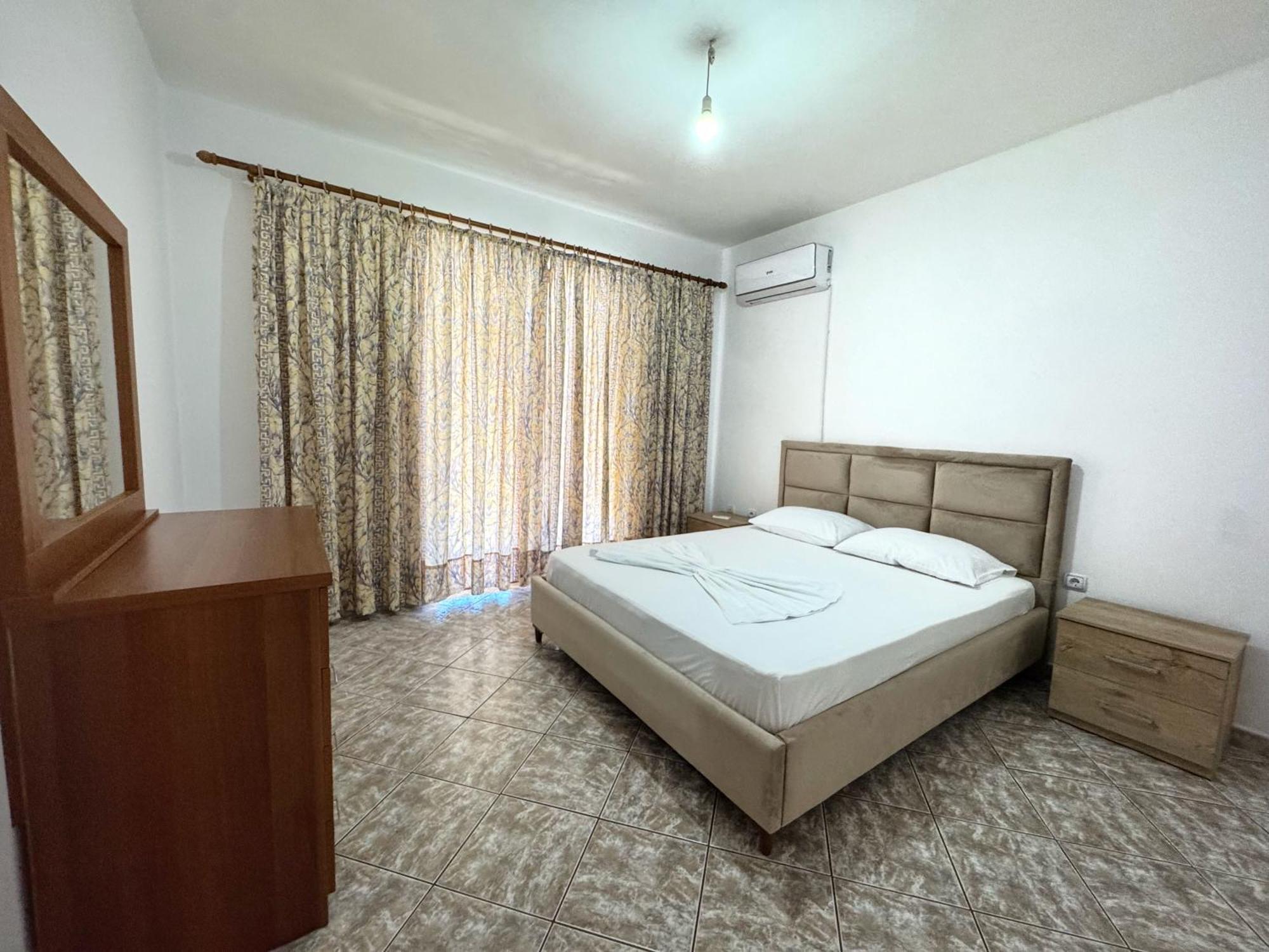 Alex Apartments Саранда Екстер'єр фото