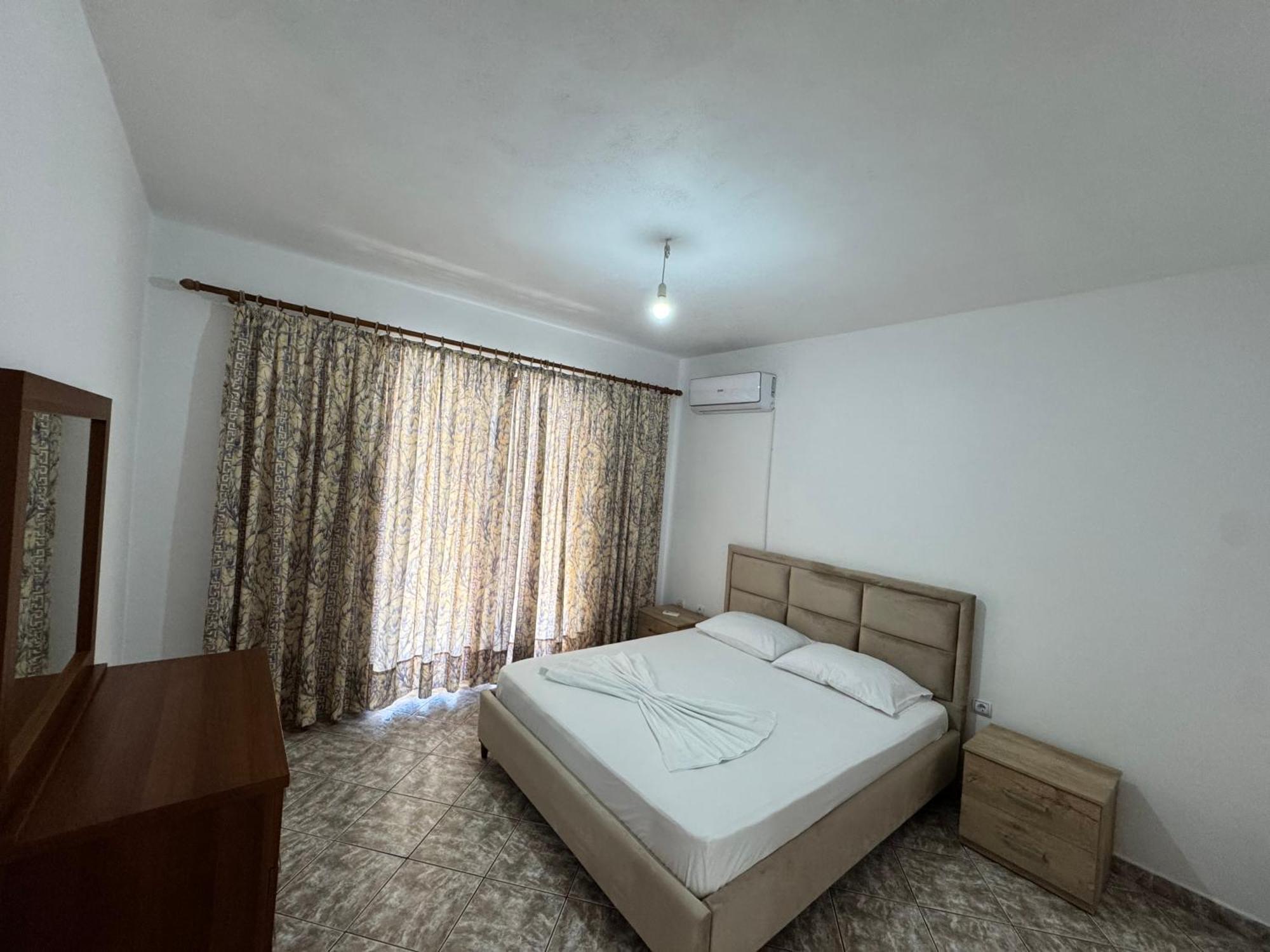 Alex Apartments Саранда Екстер'єр фото